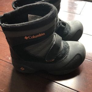 Kids boys Columbia Snow Boots size 9 Black